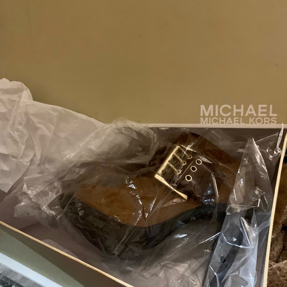 Brand New Michael Kors booties